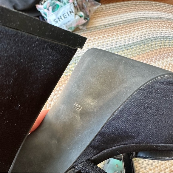 Poster Grl Dolls Kill strappy platform sandal size 11 - Picture 2 of 5